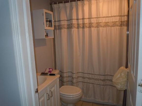 3rd image of 1311 Cayuga Ave