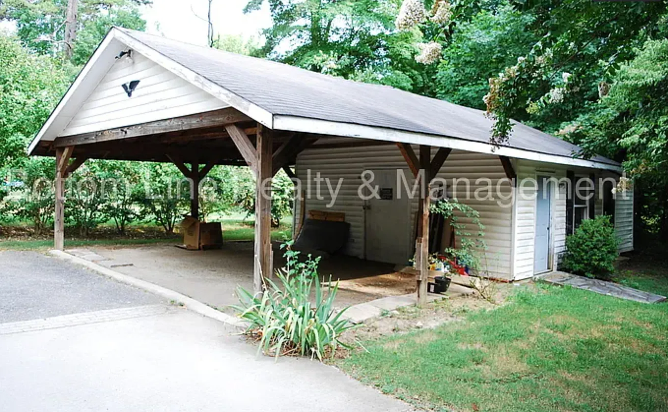 1 bed, 1.5 bath, 825 sqft, $1,450 — Photo 3