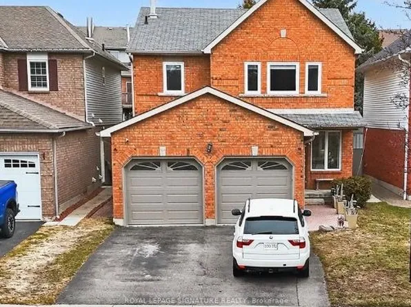 118 Bassett Blvd, Whitby, ON L1N 8X5
