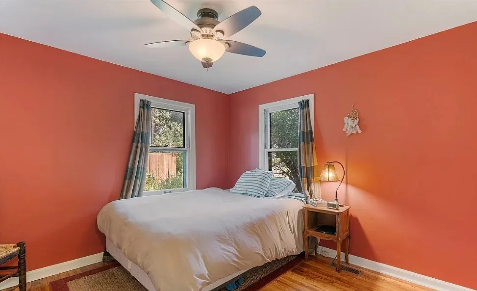 2 bed, 1100 sqft, $1,500 — Photo 4