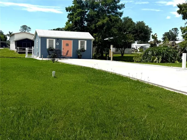 5147 Island View Cir S #6, Polk City, FL 33868