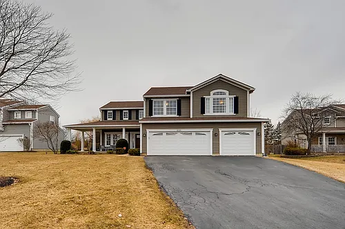 1020 Evergreen Ct Photo 1