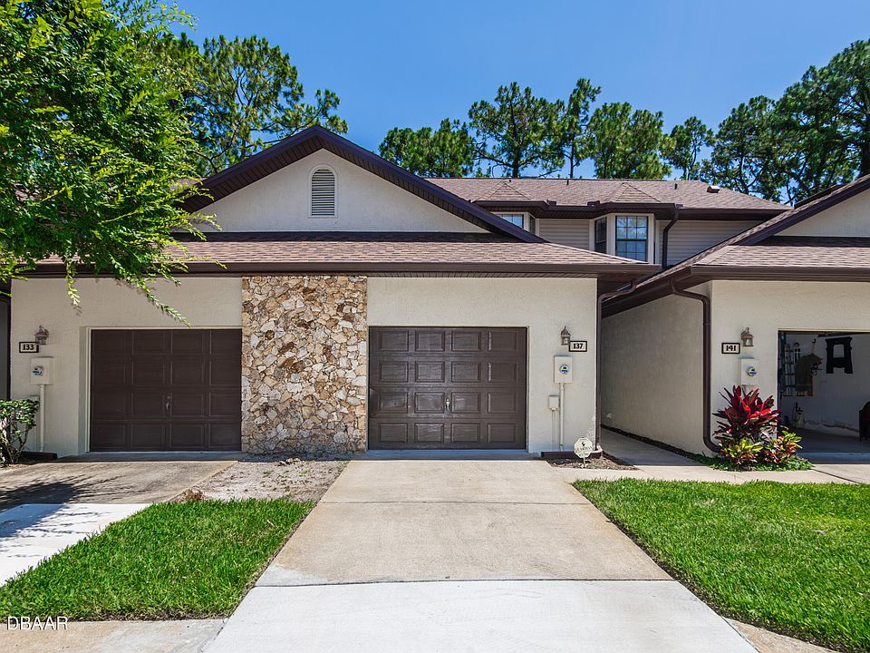 1st image of 137 Dovecote Ln