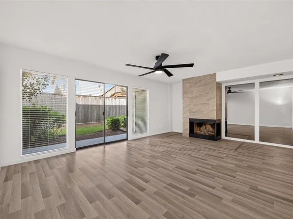 14777 Wunderlich Dr APT 409, Houston, TX 77069