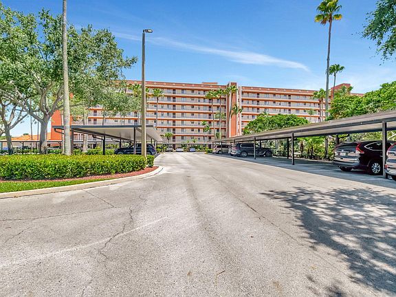 3rd image of 7380 S Oriole Boulevard #801