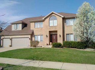 23030 S Lakeview Estates Blvd, Frankfort, IL