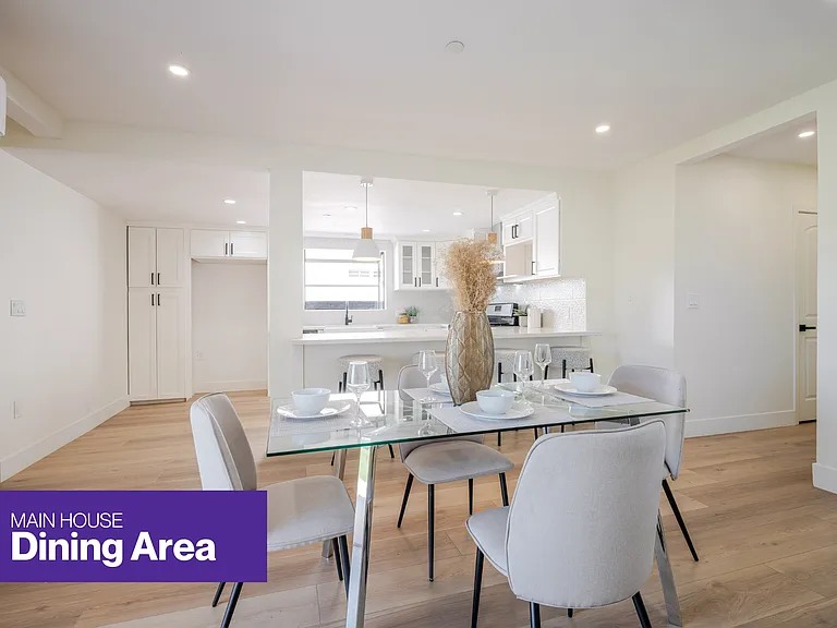 7107 Cozycroft Ave — Photo 5