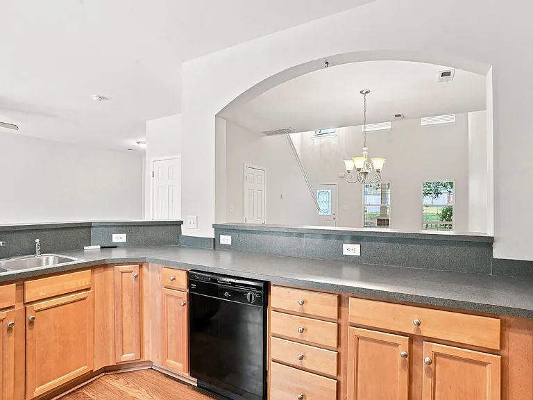 345 Doughton Ln — Photo 12