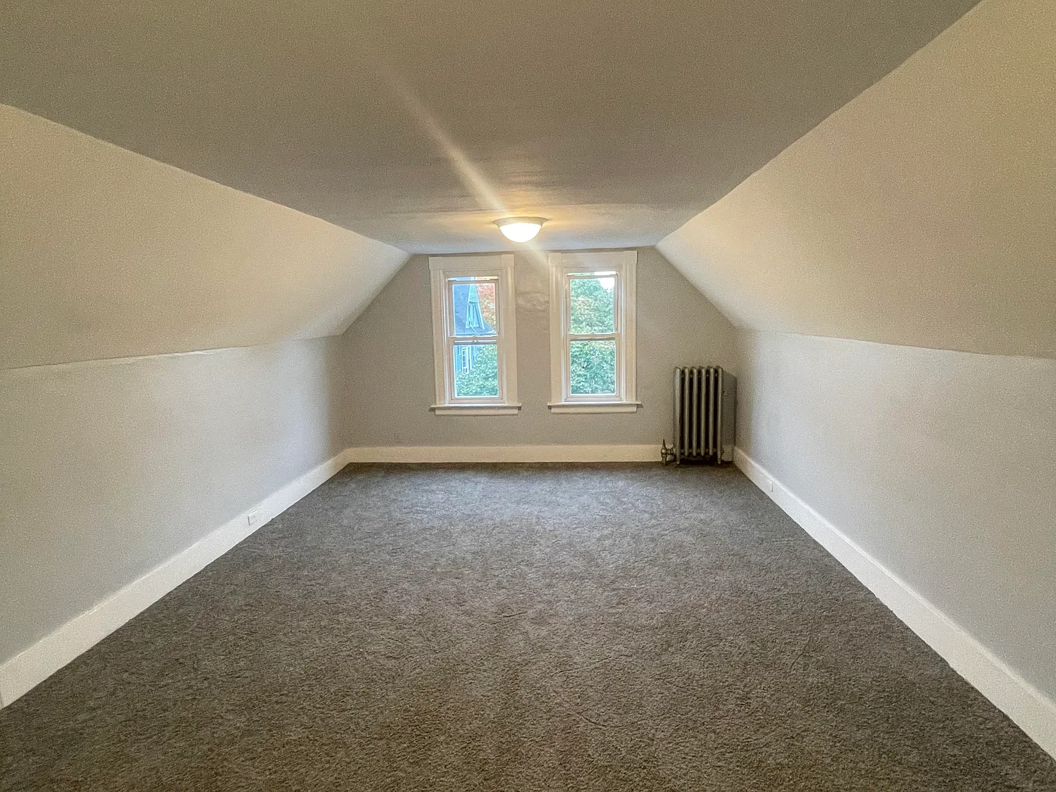 37 Forest St — Photo 3