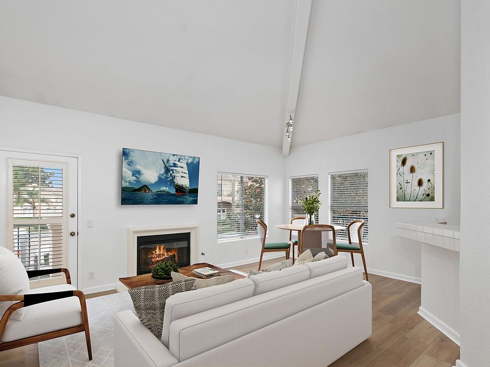 1st image of 7205 Calabria Ct Unit 9