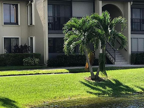 2nd image of 707 Sunny Pine Way APT C1