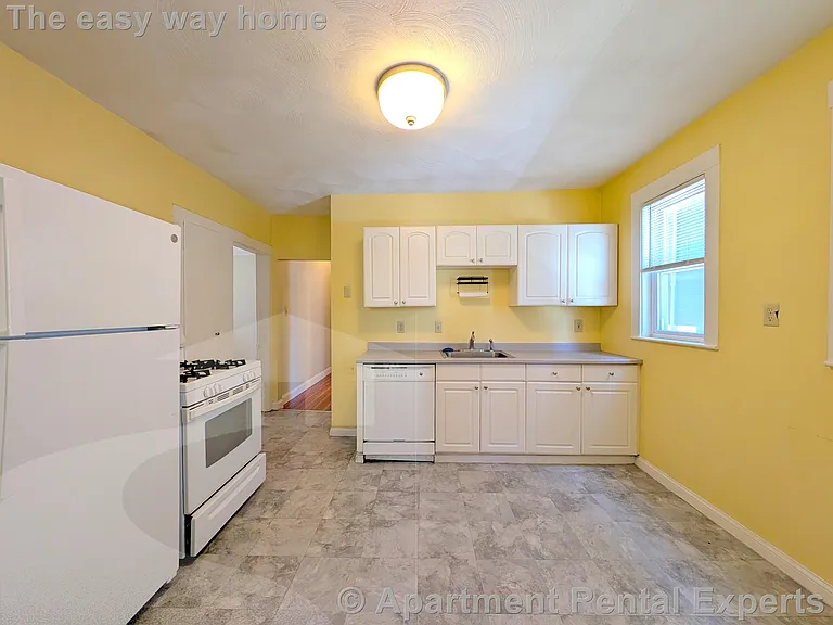 79 Conwell Ave #2 — Photo 22
