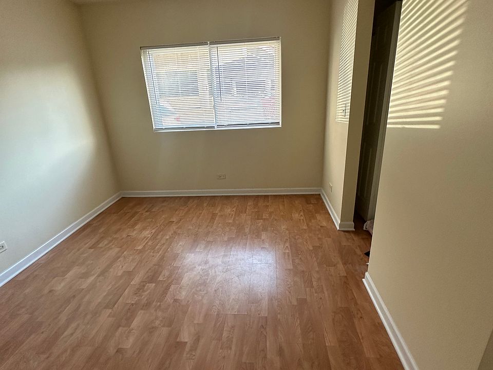2nd image of 7211 Park Ave