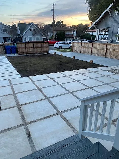 710 Shepard St — Photo 3