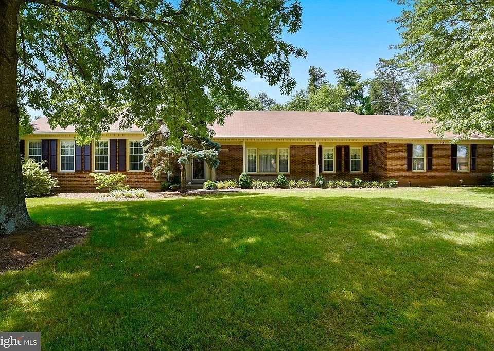 1st image of 15461 Meherrin Dr