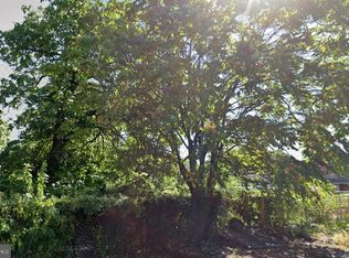 513 Barclay St, Chester, PA 19013