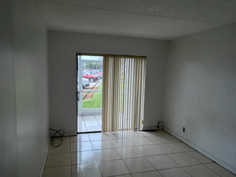700 Village Green Ct #101 — Photo 27
