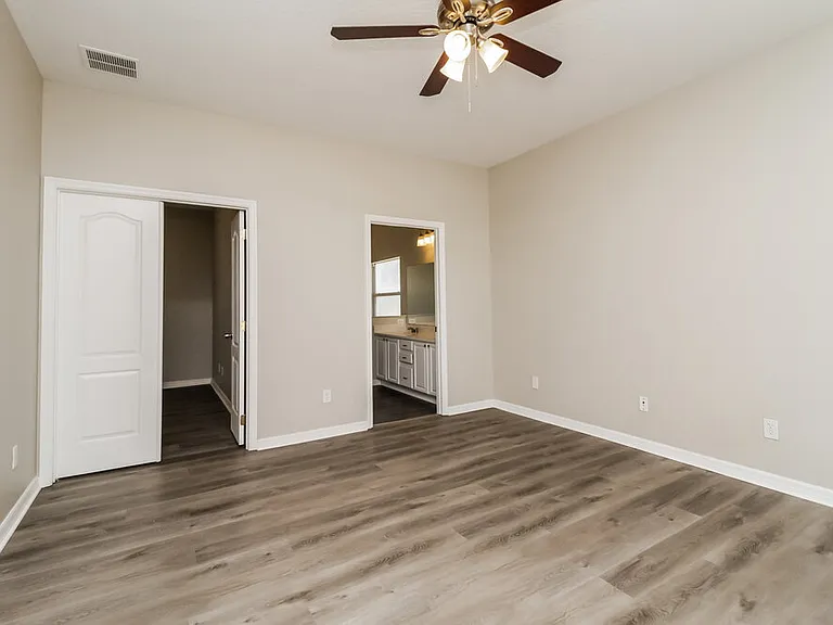 1237 Kellogg Dr — Photo 9