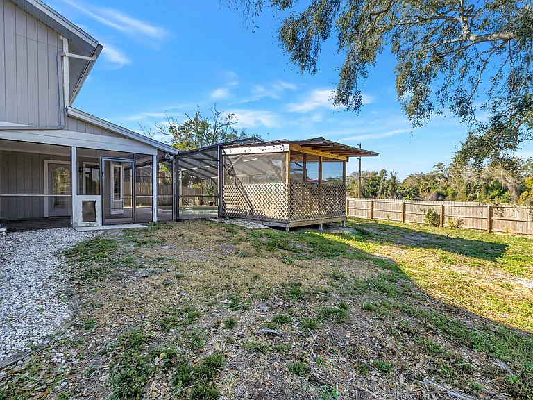 2789 Valencia Ln W — Photo 6