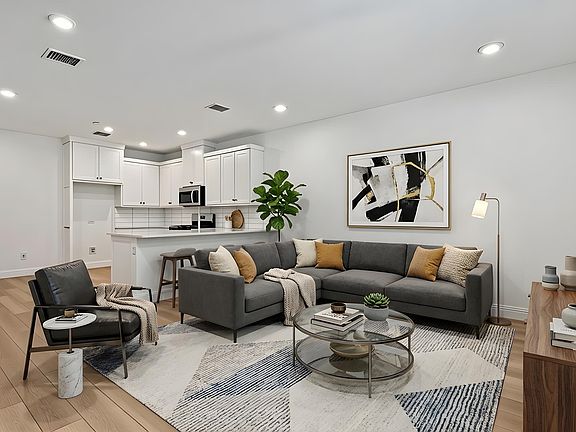2nd image of 1863 Bluestem Ln