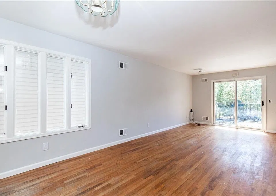 2451 Kennedy Blvd #1