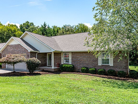 2nd image of 840 Garner Hills Way