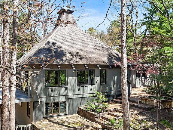 2nd image of 2837 Holiday Pines Rd
