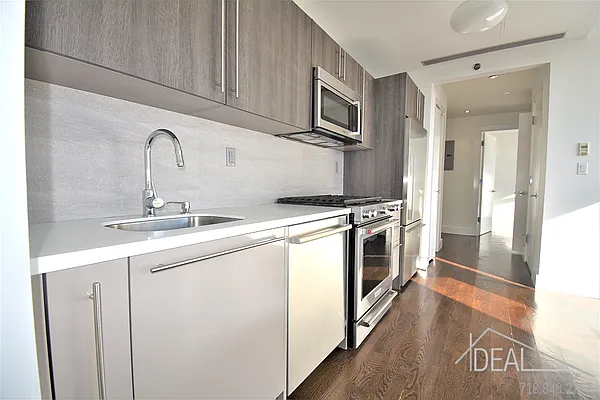 Rented by Ideal Properties Group | media 29