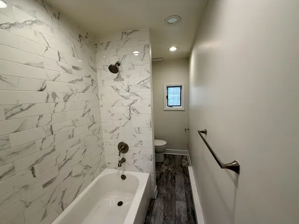 136 Sherman Avenue image 12 of 13