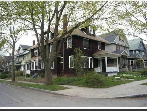 1057 Park Ave Photo 1