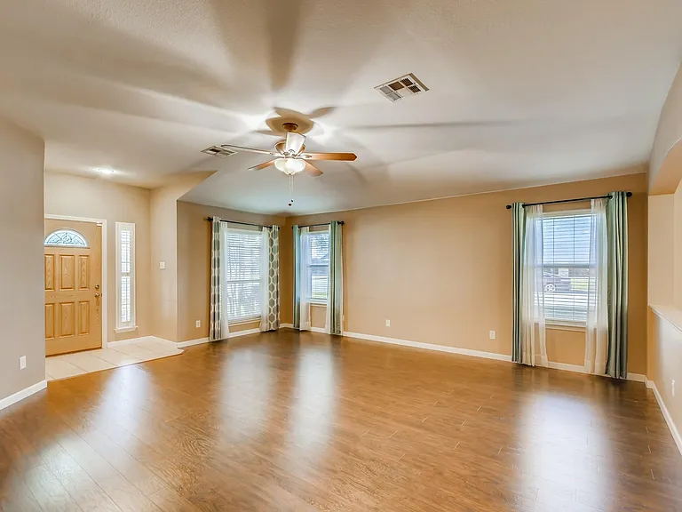 3676 Spring Canyon Trl — Photo 8