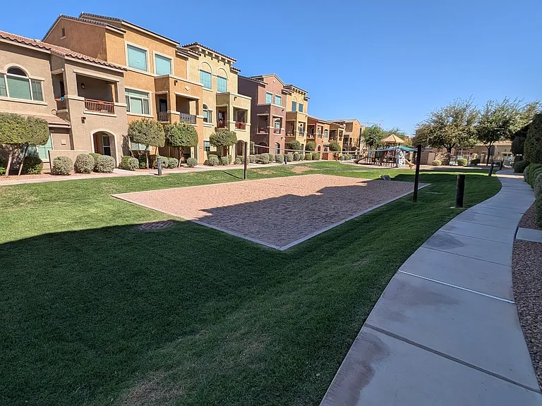 240 W Juniper Ave #1124 — Photo 32
