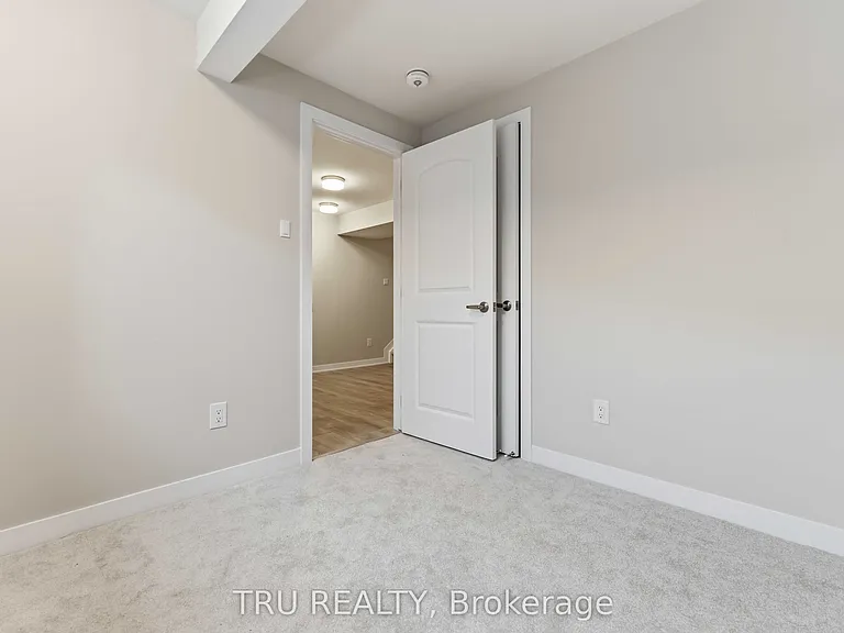 706 Expansion Rd — Photo 30