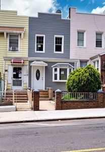 526 92nd St, Brooklyn, NY, 11209