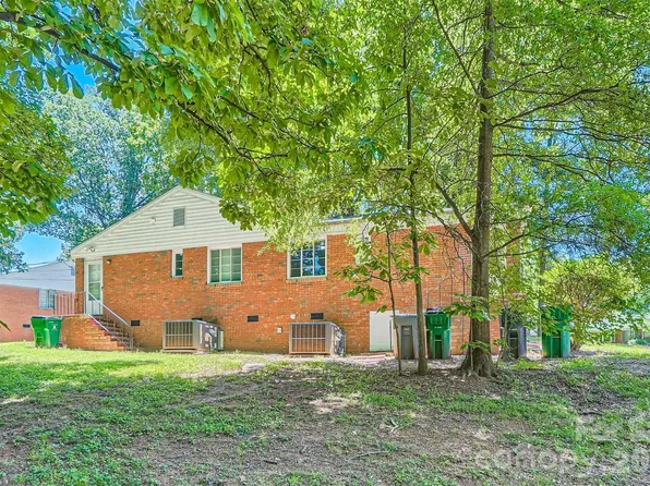 3210 Marlborough Rd, Charlotte, NC 28208