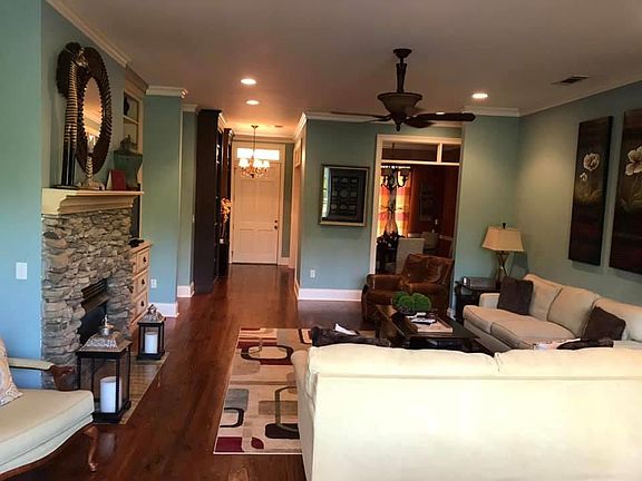5th image of 100 Covey Ct