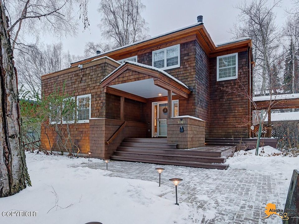 1607 W 14th Ave, Anchorage, AK 99501 Zillow