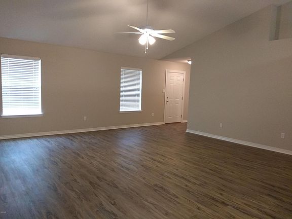 4th image of 14261 N Country Hills Dr