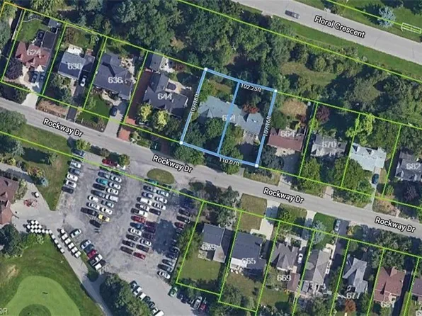 654 Rockway Dr, Kitchener, ON N2G 3B4