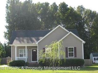 11 Selby Ct, Holly Springs, NC 27540