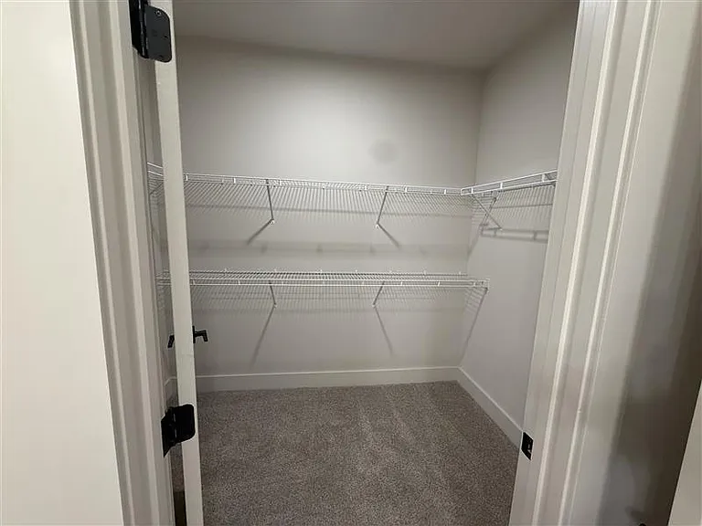 District on the Etowah Apartments — Photo 1343