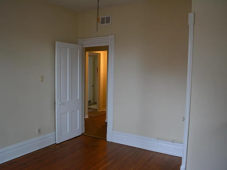 1351 Highland St #C — Photo 6