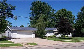 1st image of 1500 N Hinman Ave