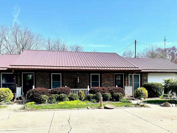 708 Illinois St, Crawfordsville, IN 47933