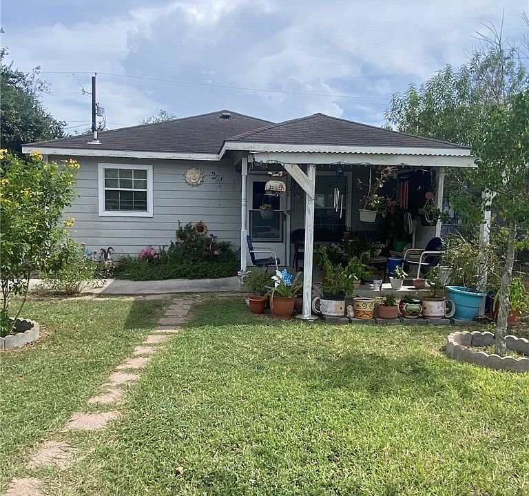1st image of 502 Gardenia St