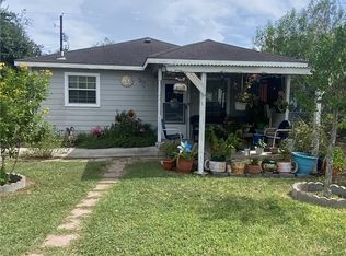 502 Gardenia St, Alice, TX 78332