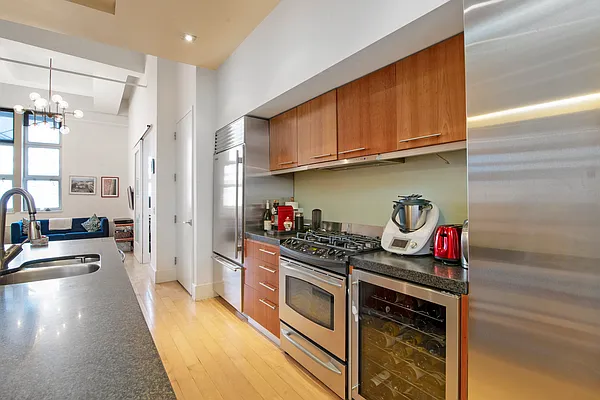 Rented by R New York | media 20