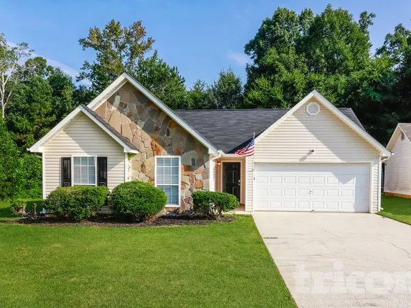 290 Plantation Blvd, Stockbridge, GA 30281