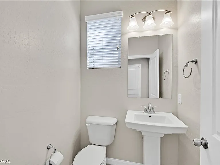 719 Orchard Course Dr — Photo 12