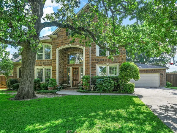 5621 Lavon Dr, Flower Mound, TX 75028